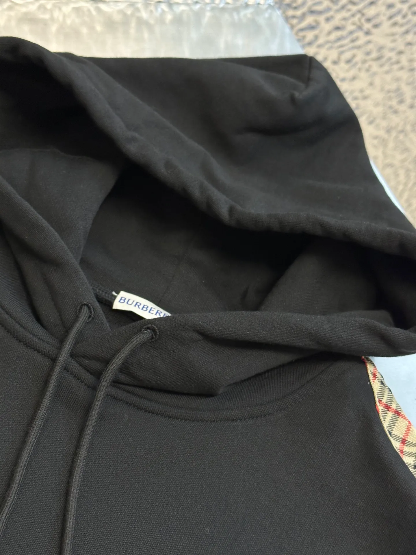Burberry ， ， ， ， ， Breathable ， ， ， ， ， ， ， ， ， ， ， ， Classic ， ， ， ， ， 。 size：s m l xl